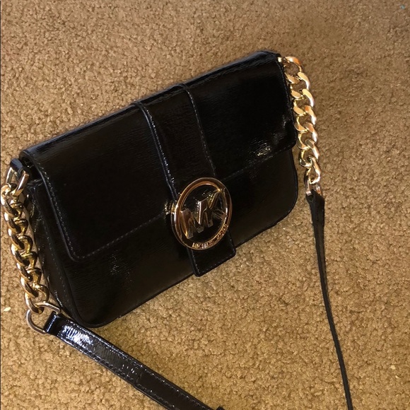 MK purse - Picture 2 of 5